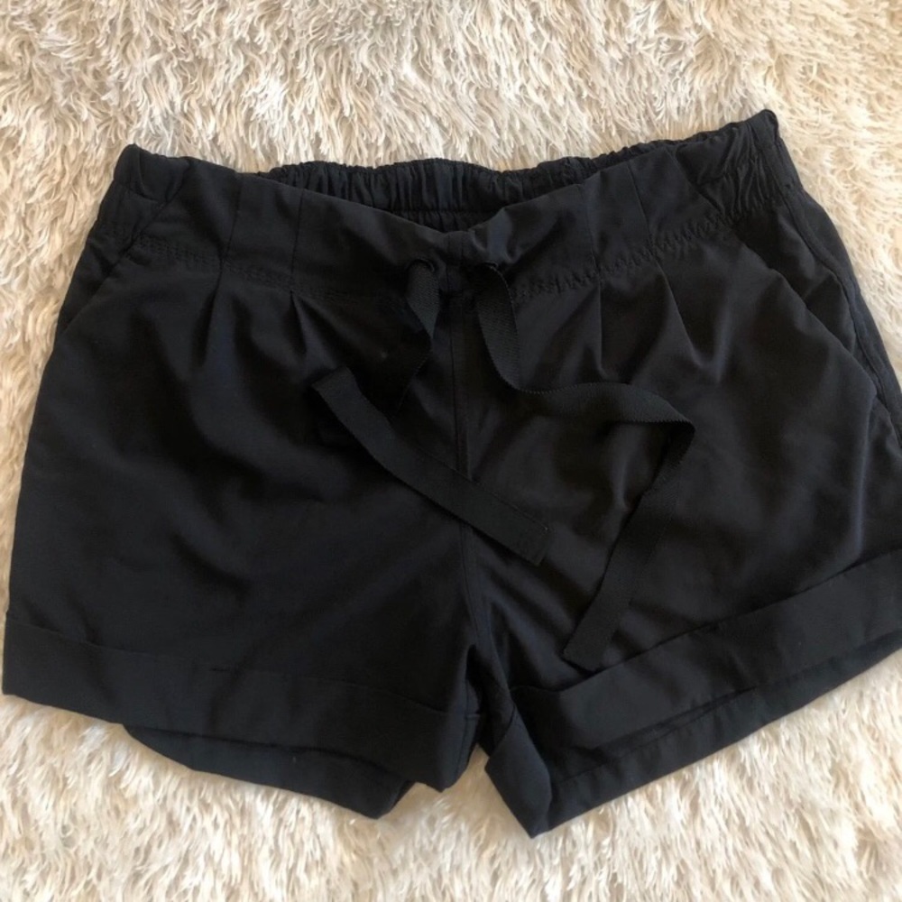 Lululemon Black Shorts - Size 6